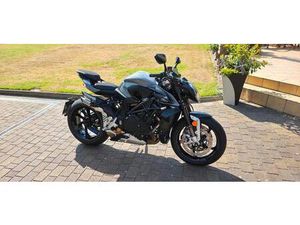 MV AGUSTA BRUTALE 1000 RS - VIEL ZUBEHÖR - LIMITED TITANIUM EDT.