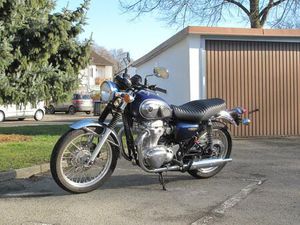 KAWASAKI W800 OLDSCHOOL RETRO-MOTORRAD