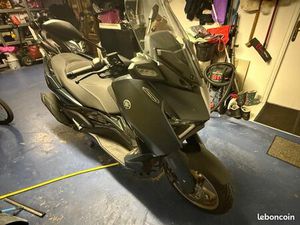 YAMAHA XMAX TECHMAX 125