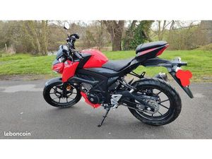 MOTO 125 GSX-S