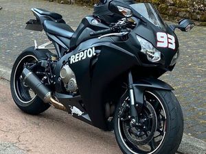 HONDA CBR 1000 RR