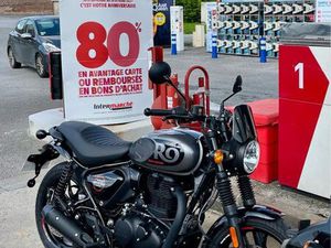 ROYAL ENFIELD HUNTER 350