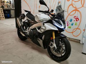 APRILIA TUONO V4- ÉTAT NEUF