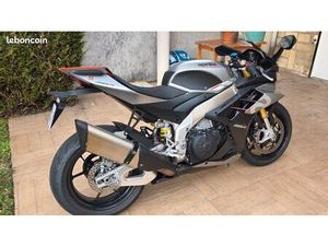 APRILIA RSV4 1100