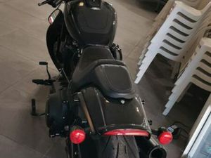 HARLEY DAVISON FAT BOB SOFTAIL