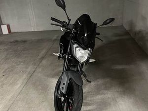 YAMAHA MT 125