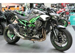 KAWASAKI Z900 WIE NEU MIT ZUBEHÖR