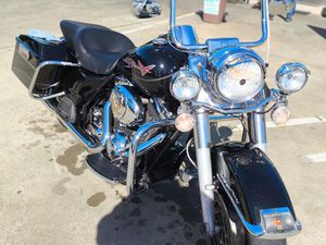 HARLEY-DAVIDSON ROAD KING 2009