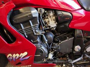 KAWASAKI GPZ 1100