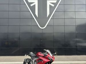 TRIUMPH  DAYTONA 660 2025 660 CM3 | MOTO SPORTIVE | 2 500 KM | ROUGE | 84700 SORGUES