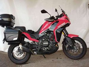 MOTO MORINI X-CAPE ROSSO