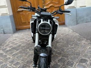 HONDA CB 125 R