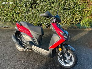 VENDS SCOOTER SYM JET4 RX50