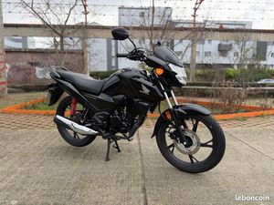 CB 125 F