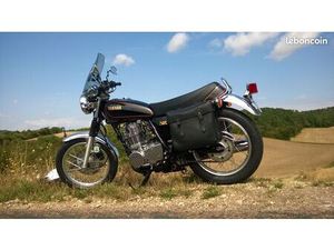 MOTO YAMAHA SR 400