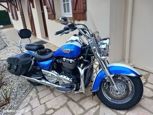 VEND TRIUMPH THUNDERBIRD