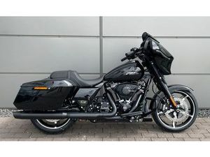 HARLEY-DAVIDSON STREET GLIDE 117 FLHX