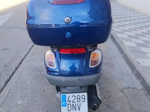 PIAGGIO X 9