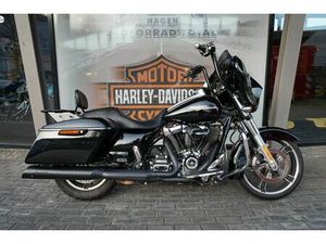 HARLEY-DAVIDSON STREET GLIDE SPECIAL 107 FLHXS MIT VIEL ZUBEHÖR