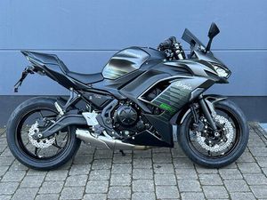 KAWASAKI NINJA 650