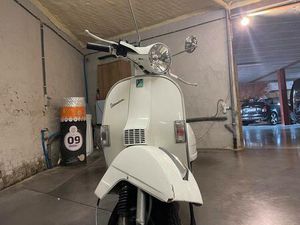 ② ORIGINEL VESPA PX 125