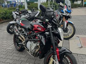 MV AGUSTA BRUTALE