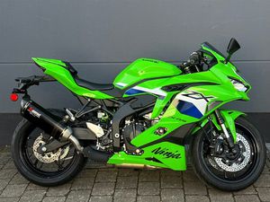 KAWASAKI NINJA ZX-4RR