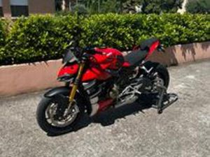DUCATI STREETFIGHTER V4S