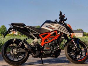 KTM DUKE 125