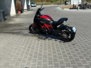 DUCATI DIAVEL 1260 CARBON