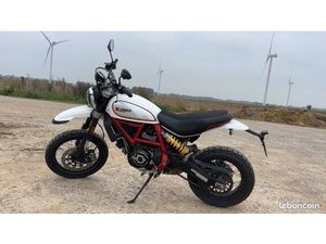 DUCATI SCRAMBLER DESERT SLED
