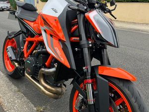 KTM SUPERDUKE 1290 R ROADSTER