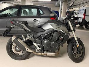 HONDA CB750 2 600 KM EXCELLENT ÉTAT