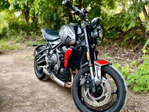 TRIUMPH TRIDENT 660 MIT A2 KIT