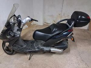 KYMCO - GRAND DINK