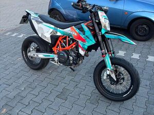 KTM SMCR 690