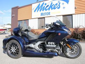 HONDA GOLD WING TRIKE GL1800DA OMBYGGD MED EML TRIKE-KIT • 2019