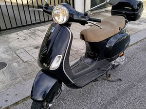 VESPA 50 LX 4T - IMPECÁVEL
