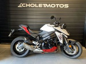 SUZUKI GSX-S 950 2023 950 CM3 | MOTO ROADSTER | 8 600 KM | BLANC | 49300 CHOLET