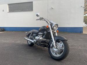 HONDA F6C VALKYRIE SC34 1.HAND WENIG KM