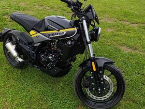 BARTON STRATOS 125CM3 , JAK NOWY 900 KILOMETRÓW PRZEBIEGU , GWARANCJA LUBACZÓW