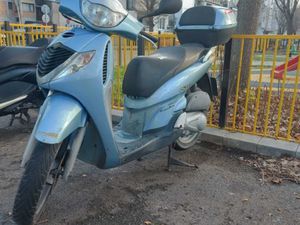 HONDA SH SH150I →