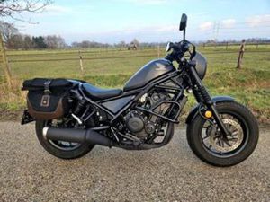 HONDA CMX500 REBEL-S 2022 ZIJTASSEN 35KW 48PK ABS LED 1001KM — MOTOREN | HONDA — MARKTPLAATS