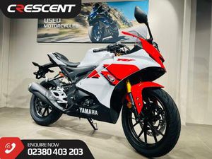 YAMAHA YZF R125 FOR SALE IN SOUTHAMPTON