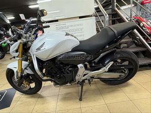 HONDA - CB 600F HORNET