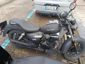 KEEWAY - SUPERLIGTH 125