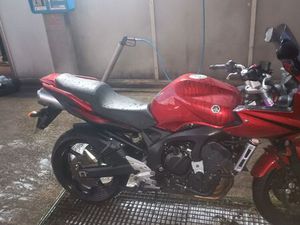 YAMAHA FZ6 S2