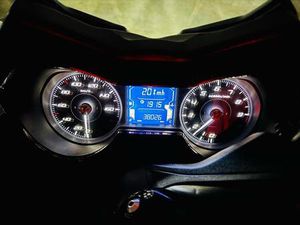 YAMAHA - XMAX TECH MAX