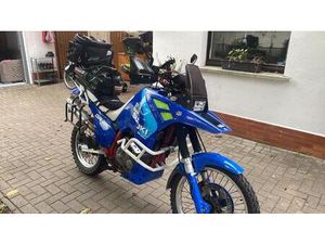 SUZUKI DR 750 SR41A PROJEKTAUFGABE