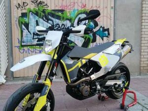 HUSQVARNA - 701 SUPERMOTO 2021